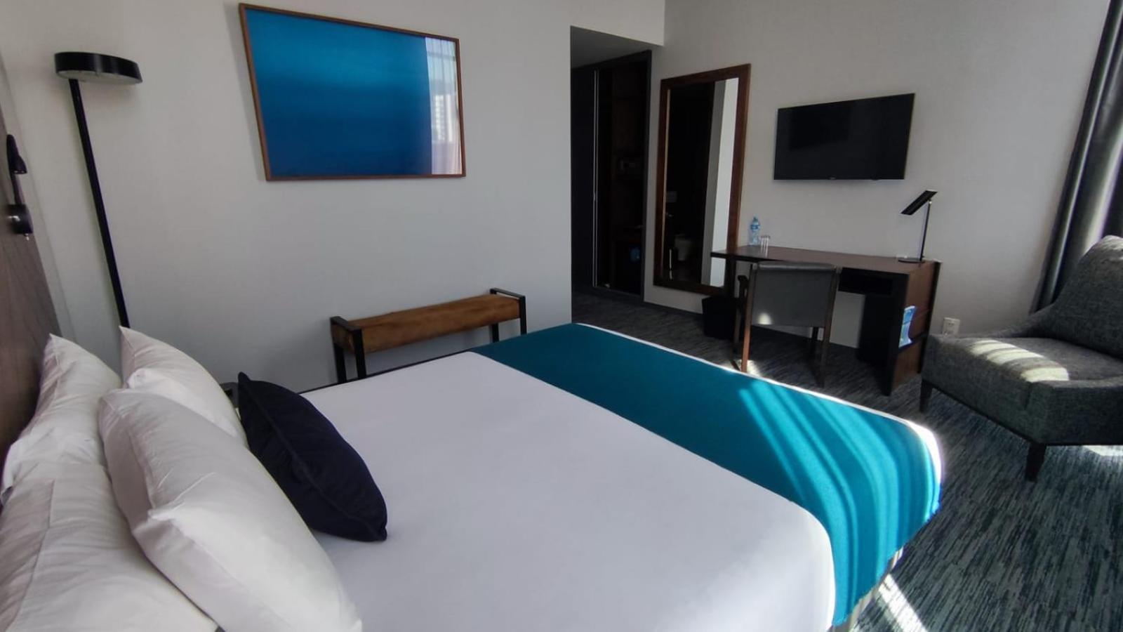 Atix Hotel La Paz